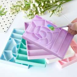 Палитра для смешивания красок,гелей "роза" фиолетовая