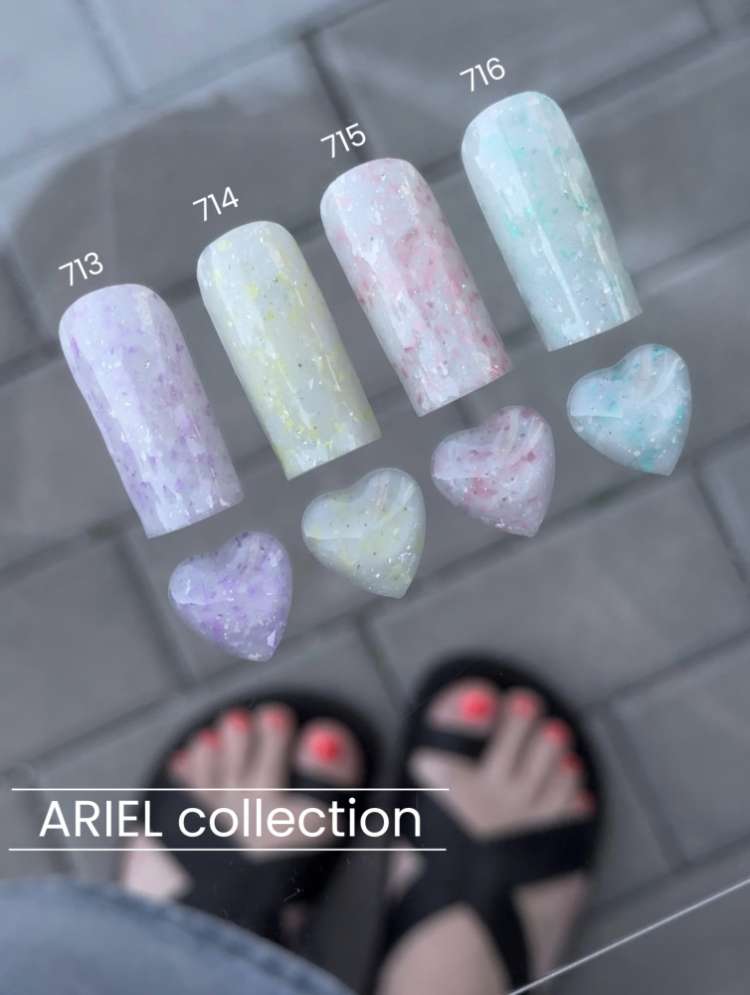 713 LOVE NAIL ГЕЛЬ ЛАК класса Premium                