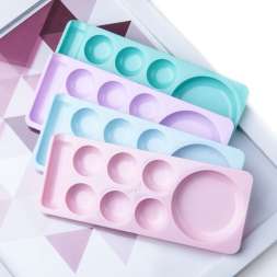 Палитра для смешивания красок,гелей на 7 ячеек розовая