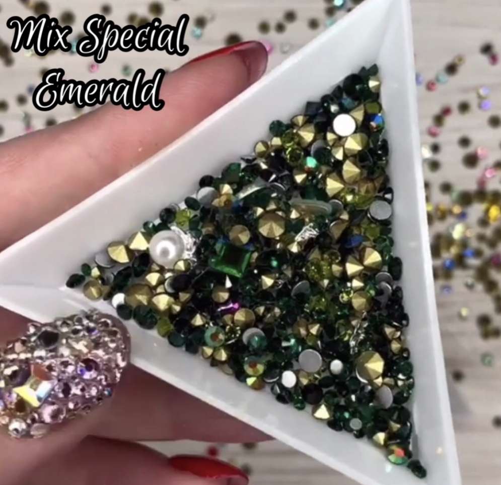 Набор страз SWAROVSKI LUX "Mix Special Emerald"  