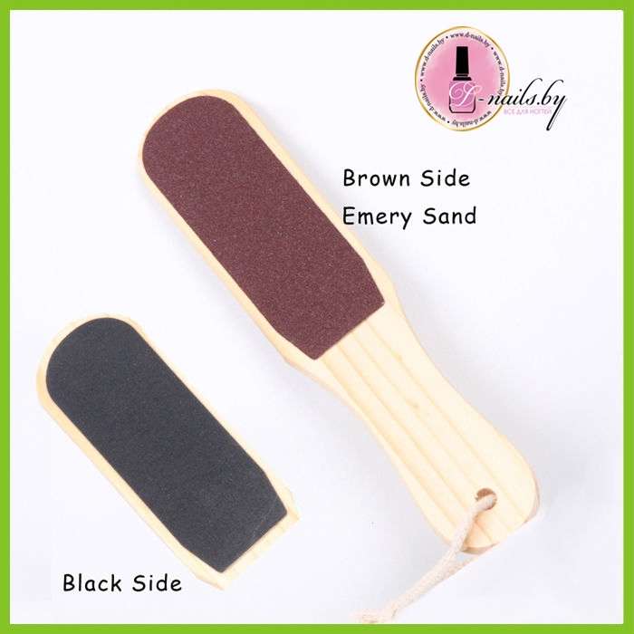Терка для педикюра с деревянной ручкой