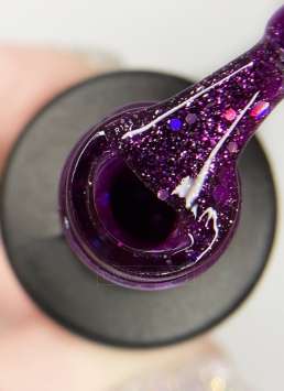 R143 Гель-лак ROYAL 5 ml              