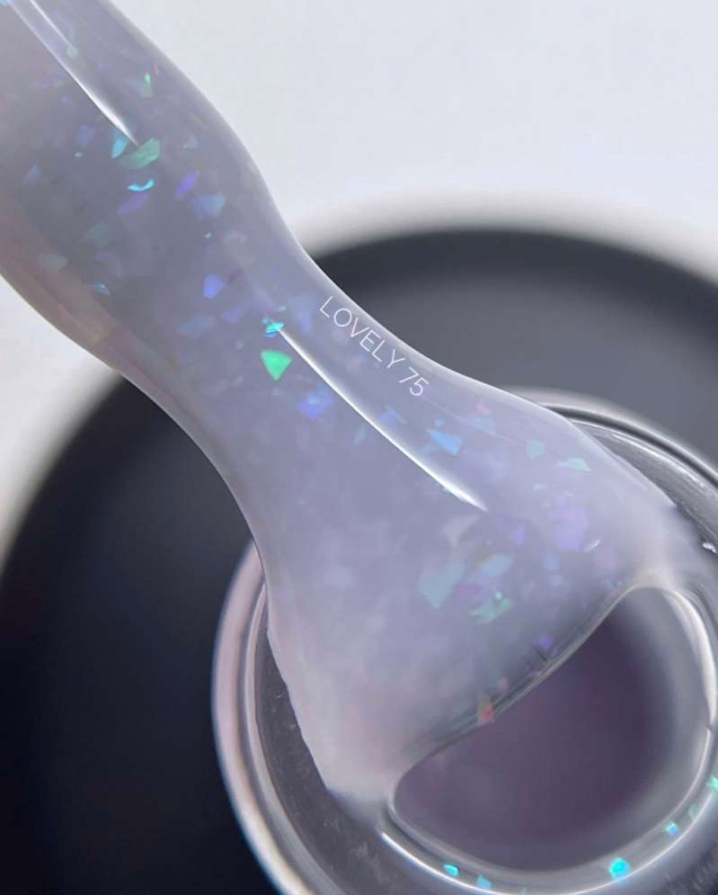 База камуфлирующая с хлопьями ROYAL "LOVELY" LBR75