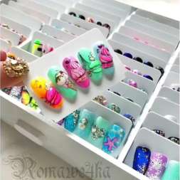 Бокс для демонстрации дизайнов на 30 вставок