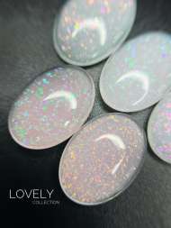 База камуфлирующая с хлопьями ROYAL "LOVELY" LBR77