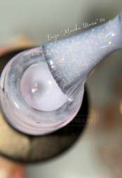 Камуфлирующая каучуковая база ROYAL "Милки Шайн" BM04