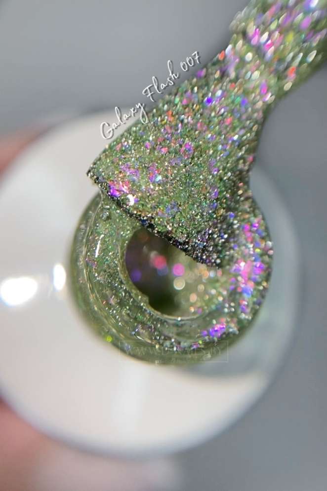 Светоотражающий гель-лак Art-A серия Galaxy Flash 007, 8ml      