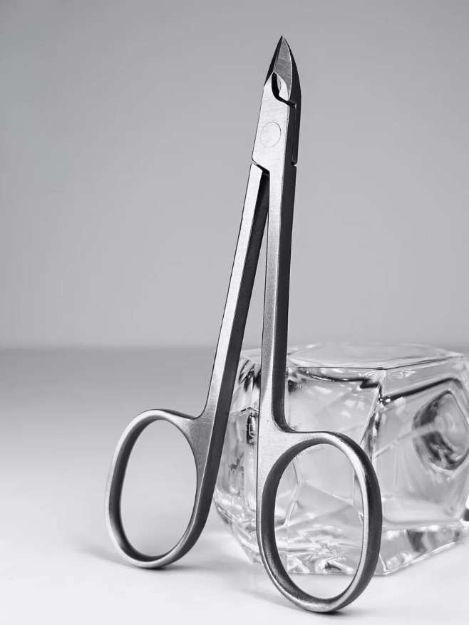 Кусачки педикюрные Silver Star PRO 01 с пяткой (8 мм) для мозолей, стержневых мозолей и для кожи