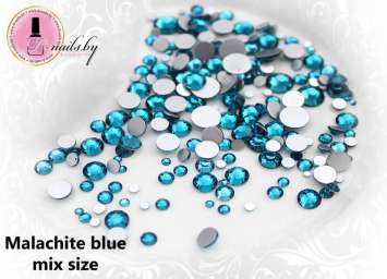 Стразы Malachite blue MIX SIZE 100 шт 