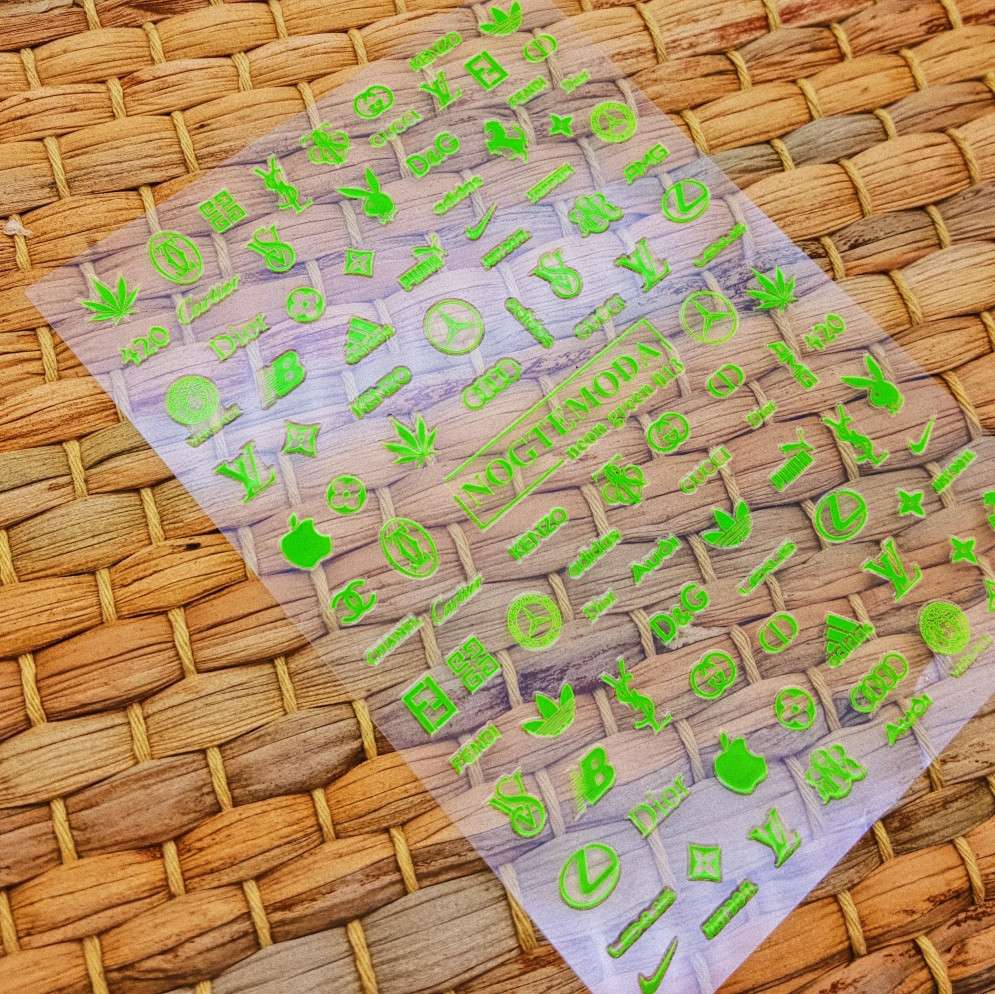 Наклейки Nogtemoda Neon Green (зеленые) № 013