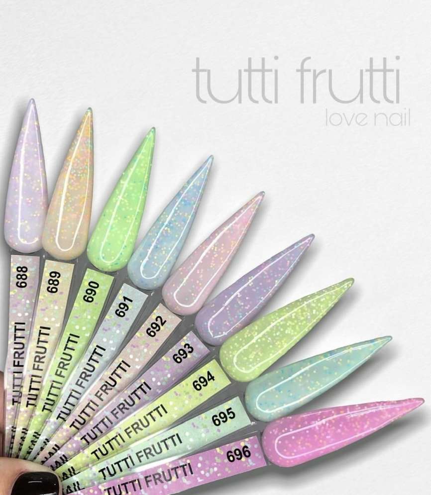 .Палитра гель-лаков LOVE NAIL 