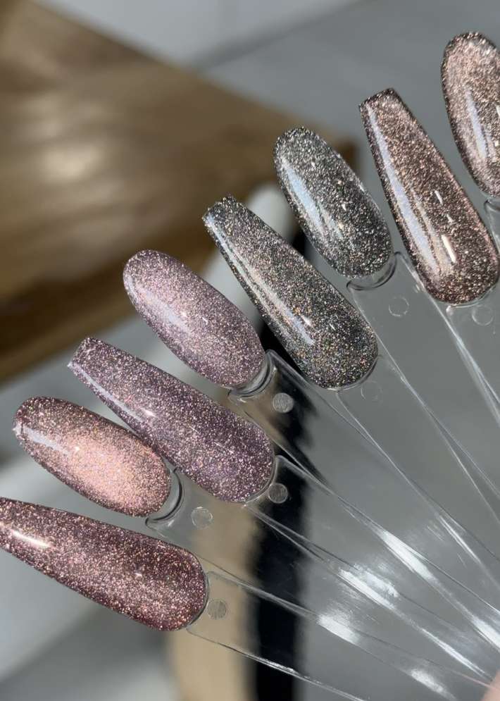 ROYAL Светоотражающий гель-лак Кошачий глаз "Ночной Бриллиант" NDCE16